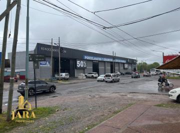 Bodega-Galpón · 1700m² · 2 Ambientes · Venta Nave Industrial Apto Credito en Ubicacion Estrategica - Juan m. Gutierrez