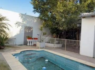 Casa de 5 ambientes, Mataderos · Casa 5 Ambientes en Lote Propio con Pileta, Jardín y Terraza – Mataderos