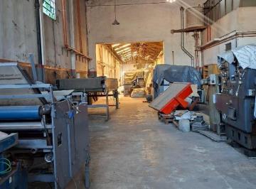 Bodega-Galpón · 956m² · 4 Ambientes · Venta Galpon en Avellaneda