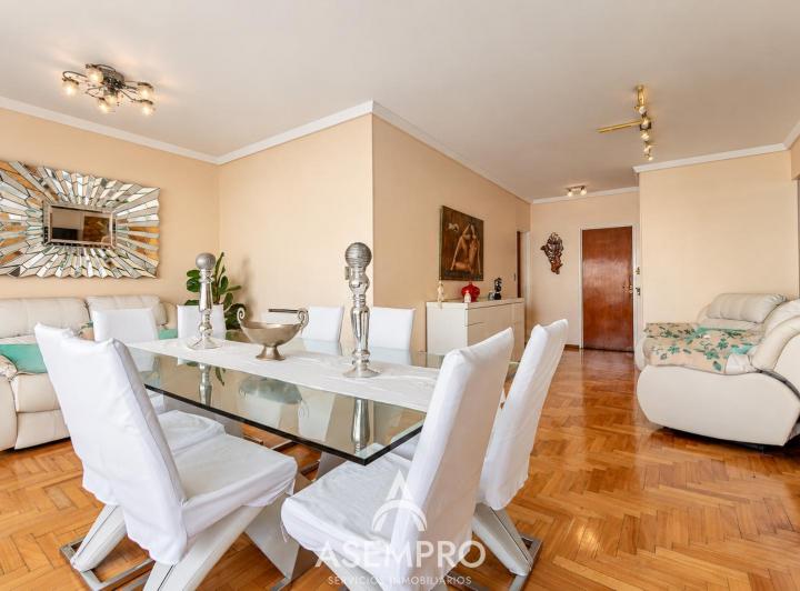 Departamento · 111m² · 4 Ambientes · 1 Cochera