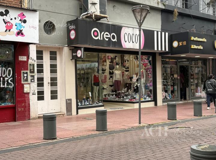 Local comercial · 230m²
