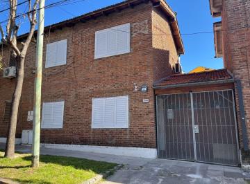 PH · 106m² · 4 Ambientes · 1 Cochera · PH