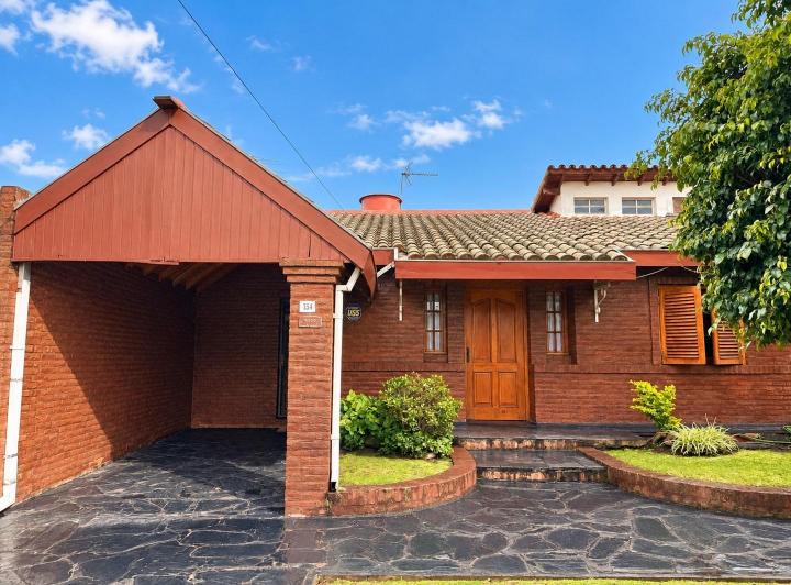 Casa · 120m² · 4 Ambientes · 1 Cochera