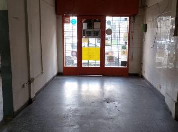 Local comercial de 1 ambiente, La Matanza · Local Sobre Av San Martin Al 600, Ramos Mejia.