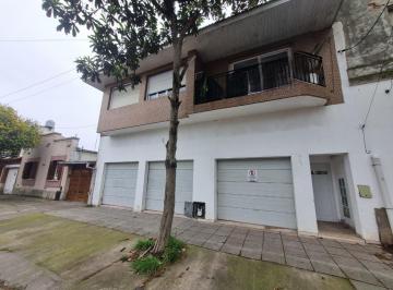 PH · 101m² · 5 Ambientes · 2 Cocheras · Venta de 2 PH 2 Cocheras Unificados en La Perla Financia