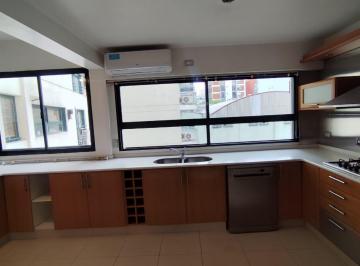Departamento · 199m² · 5 Ambientes · 1 Cochera · Sin Amoblar Vista Al Rio Av del Libertador 7000 3 Suites con Dependencia - 5 Baños - Balcon