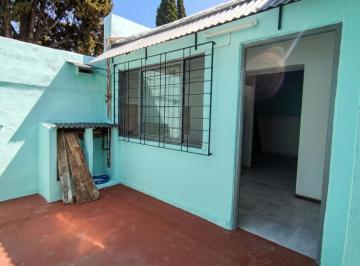 PH · 25m² · 1 Ambiente · Alquiler PH Monoambiente en Ituzaingo