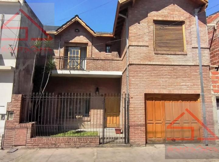 Casa · 168m² · 4 Ambientes · 1 Cochera