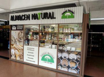 Fondo de comercio · 16m² · Venta de Llave de Almacén Natural Parque Posadas