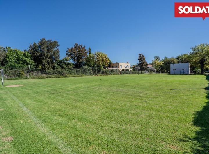 Terreno · 450m²
