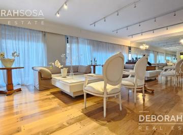 Departamento · 310m² · 5 Ambientes · 2 Cocheras · Alquiler Piso 5 Ambientes con 2 Cocheras - Amoblado en Belgrano