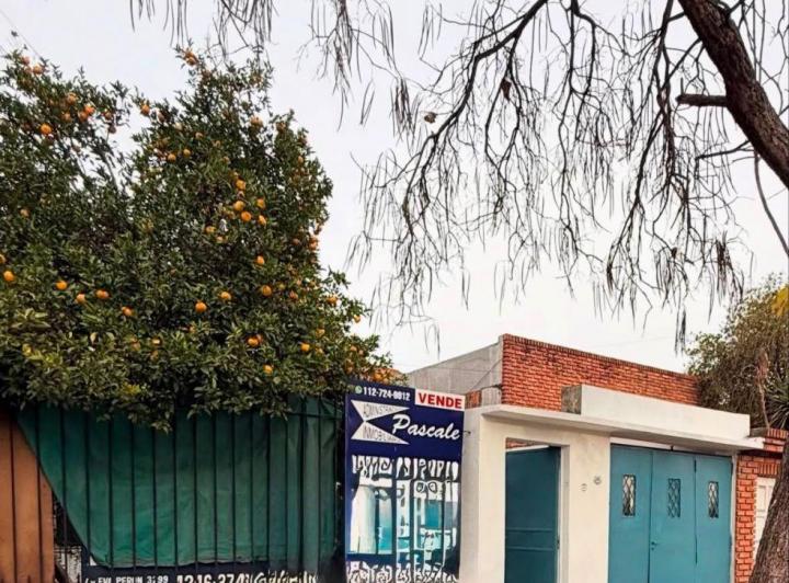Casa · 80m² · 4 Ambientes · 1 Cochera