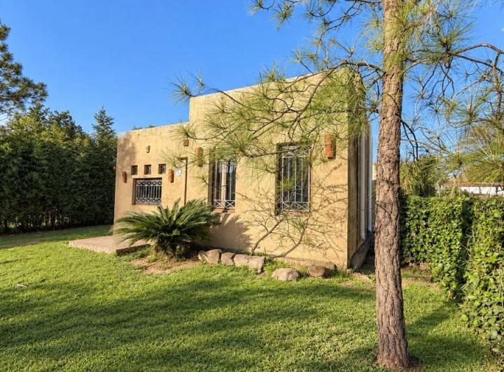 Casa · 150m² · 4 Ambientes · 1 Cochera