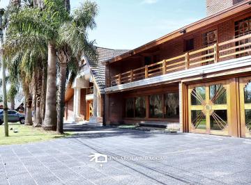 Casa · 930m² · 7 Dormitorios · 3 Cocheras · Espectacular Casa en Venta Sobre El Polo 1 de San Diego
