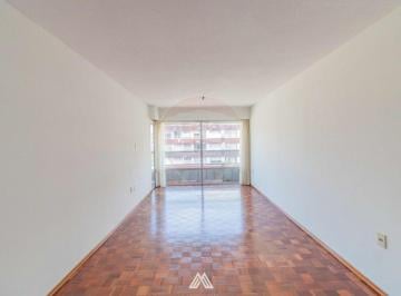 Departamento · 84m² · 4 Ambientes · 1 Cochera · Alquiler 2 Dorm. y Servicio, Cochera, Balcón