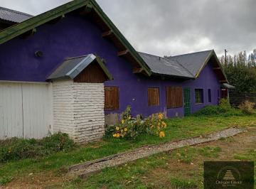 Casa · 145m² · 7 Ambientes · 1 Cochera · Casa y Lote Contiguo en Venta en San Martín de Los Andes