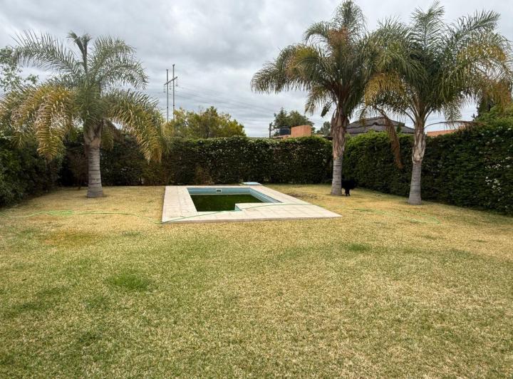 Casa · 154m² · 4 Ambientes · 2 Cocheras