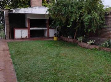 Casa · 270m² · 12 Ambientes · 1 Cochera · Venta de Casa, Zona Centro Santiago Capital