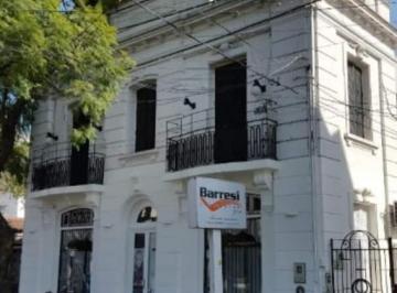 Local comercial · 130m² · Adrogue - Local - Excelente Ubicacion