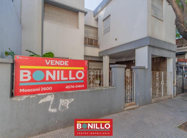Casa · 152m² · 6 Ambientes · 1 Cochera