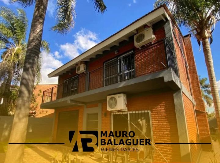 Casa · 150m² · 5 Ambientes · 3 Cocheras