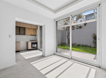 PH · 160m² · 4 Ambientes · 1 Cochera · PH Venta 4 Amb – Nuevo - Devoto - Parrilla - Jardín