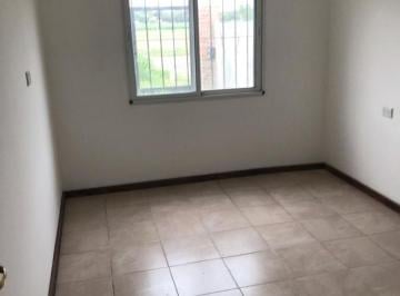 Casa de 1 ambiente, Pueblo Esther · Alquiler Permanente