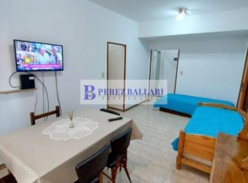 Departamento · 40m² · 2 Ambientes · Alquiler Verano 2026/27 - 4/6 Prs. - Zona Centro - Plaza Colon - Playas
