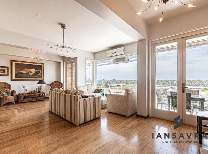 Departamento · 215m² · 5 Ambientes · 1 Cochera