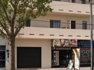 Local comercial en Alquiler de 1 ambiente Flores Norte · Se Alquila Excelente Local en Zona Comercial