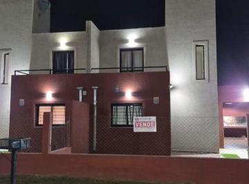 Casa de 6 ambientes, Anisacate · Venta 2 Dúplex, Anizacate Valla de Paravachasca