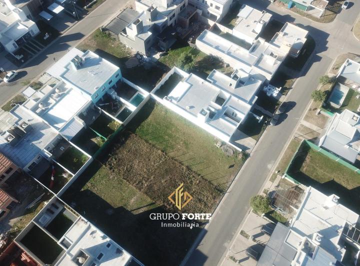 Terreno · 360m²