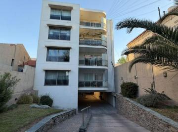 Departamento de 4 ambientes, Ciudad de Mendoza · Inmobiliaria Otero Ofrece en Alquiler | Exclusivo Semipiso en Quinta Sección