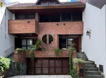 rs:o8wvhqk1pk87lpmini0cr9ni · Casa Dúplex en Venta en Villa del Parque | 4 Dorm. | Cochera | Jardín, Pileta y Quincho |