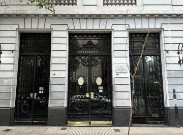 Departamento · 262m² · 6 Ambientes · 6 Ambientes con Balcon en Balvanera