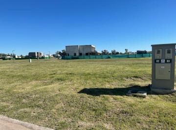 Terreno · 793m² · Lote en Venta, Barrio Privado Alluen en Partido de