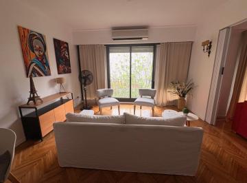 Departamento de 4 ambientes, Recoleta · Espectacular Departamento de 4 Ambientes con Balcón y Lavarropas en Recoleta - Para 4 Personas