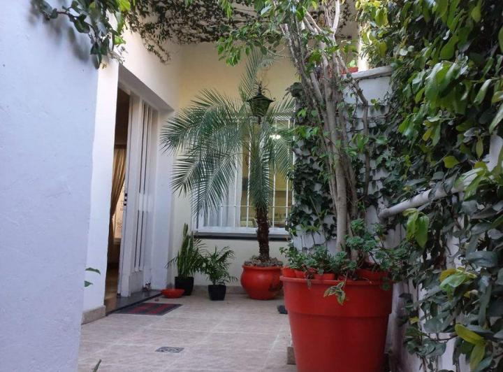 Casa · 160m² · 6 Ambientes · 1 Cochera