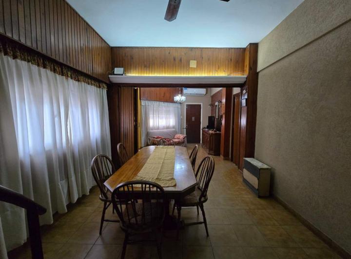 Casa · 120m² · 4 Ambientes · 1 Cochera