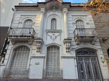 Casa de 18 ambientes, Rosario · Ubicación Privilegiada, Proyección y Gran Potencial Inversor en Av Pellegrini