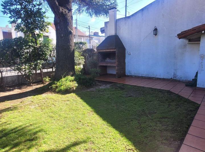 Casa · 127m² · 4 Ambientes · 1 Cochera