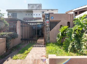 Casa · 187m² · 5 Ambientes · 1 Cochera · Venta Casa 2 Dorm. Lomas de San Martin Cba