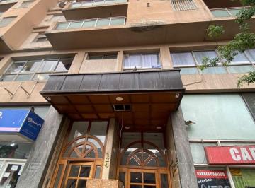 Departamento de 4 ambientes, Bahía Blanca · Departamento en Alquiler en Las Heras Al 100