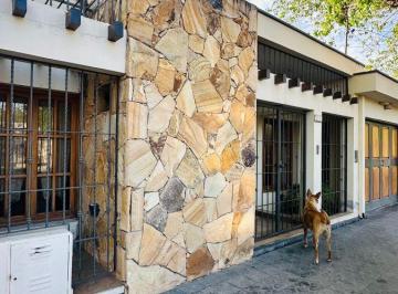 Casa de 6 ambientes, Guaymallén · Venta Casa Cuatro Dorm. Reciclada en Guaymallen