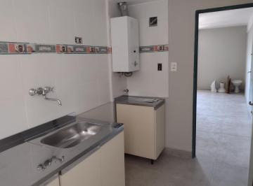 Departamento · 65m² · 4 Ambientes · Royo Inmobiliaria Alquila Departamento Céntrico Ideal Estudiantes Cs. Económicas