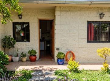 Casa de 6 ambientes, Córdoba · Casa Nuevo Poeta Lugones Excelente Ubicación Oportunidad