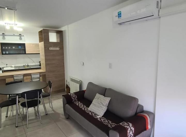 Departamento · 45m² · 2 Ambientes · 1 Cochera