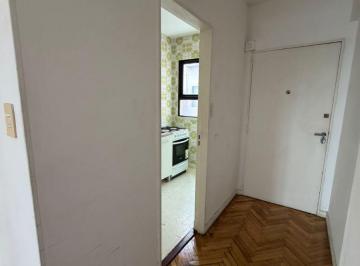 Departamento de 3 ambientes, Vicente López · Libertador 36, 3 Amb, Frente, con Balcón, Muy Luminoso!