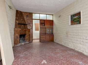 Casa · 59m² · 3 Ambientes · 2 Cocheras · Venta Casa PH Prado Norte 2 Dorm. Patio
