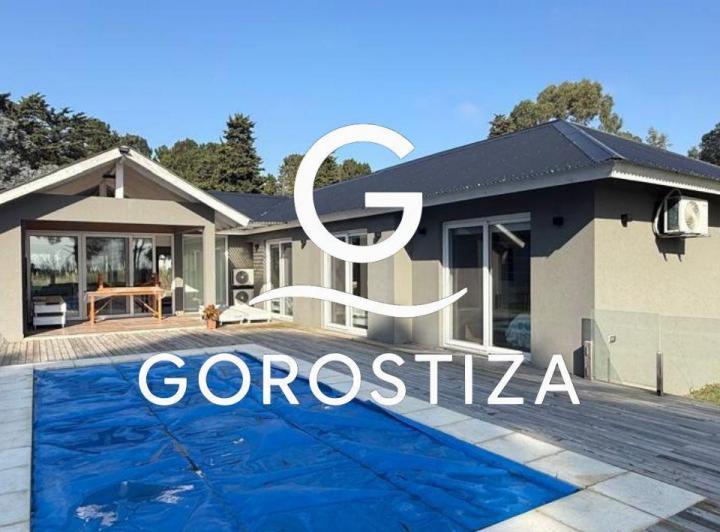 Casa · 130m² · 4 Ambientes